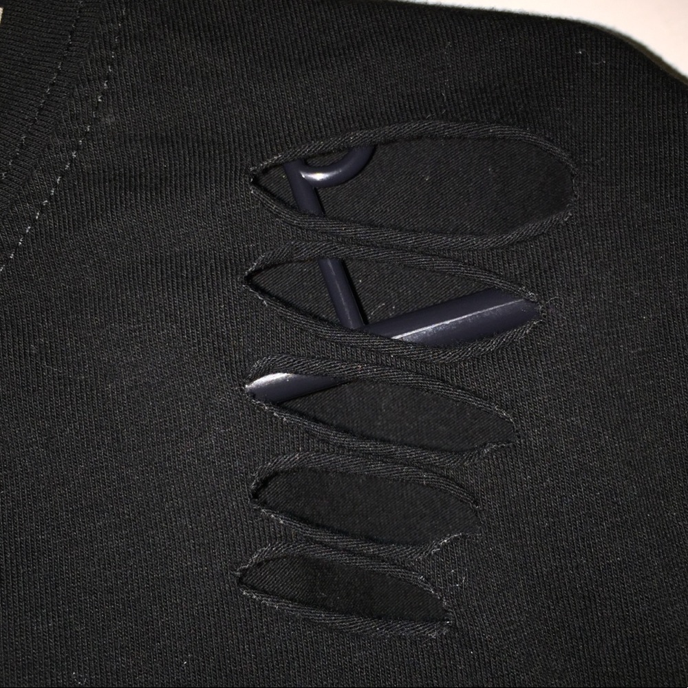 Black Ripped Crop Top - Picture 4 of 5